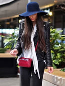 Образ с синей шляпой