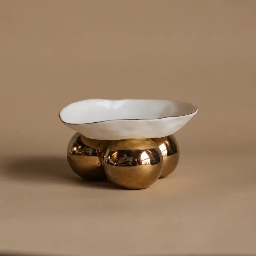 Сервировочная тарелка на шарах, 12 см., фарфор, золотой декор, RES Objects