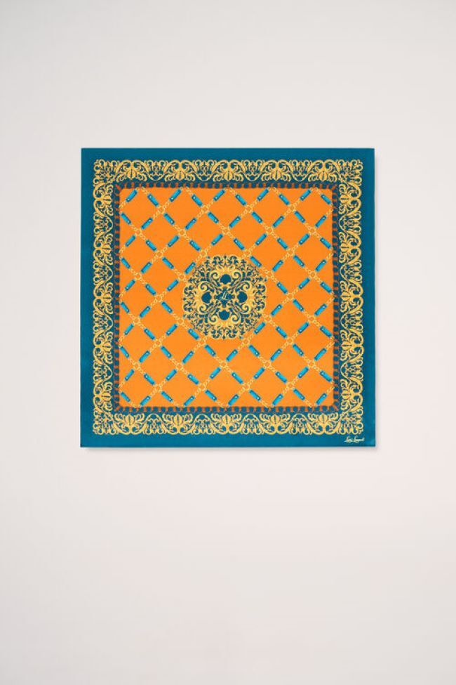 Платок шелковый с узором Recevoir